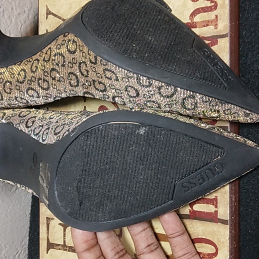 Guess Heels - Picture 9 of 10